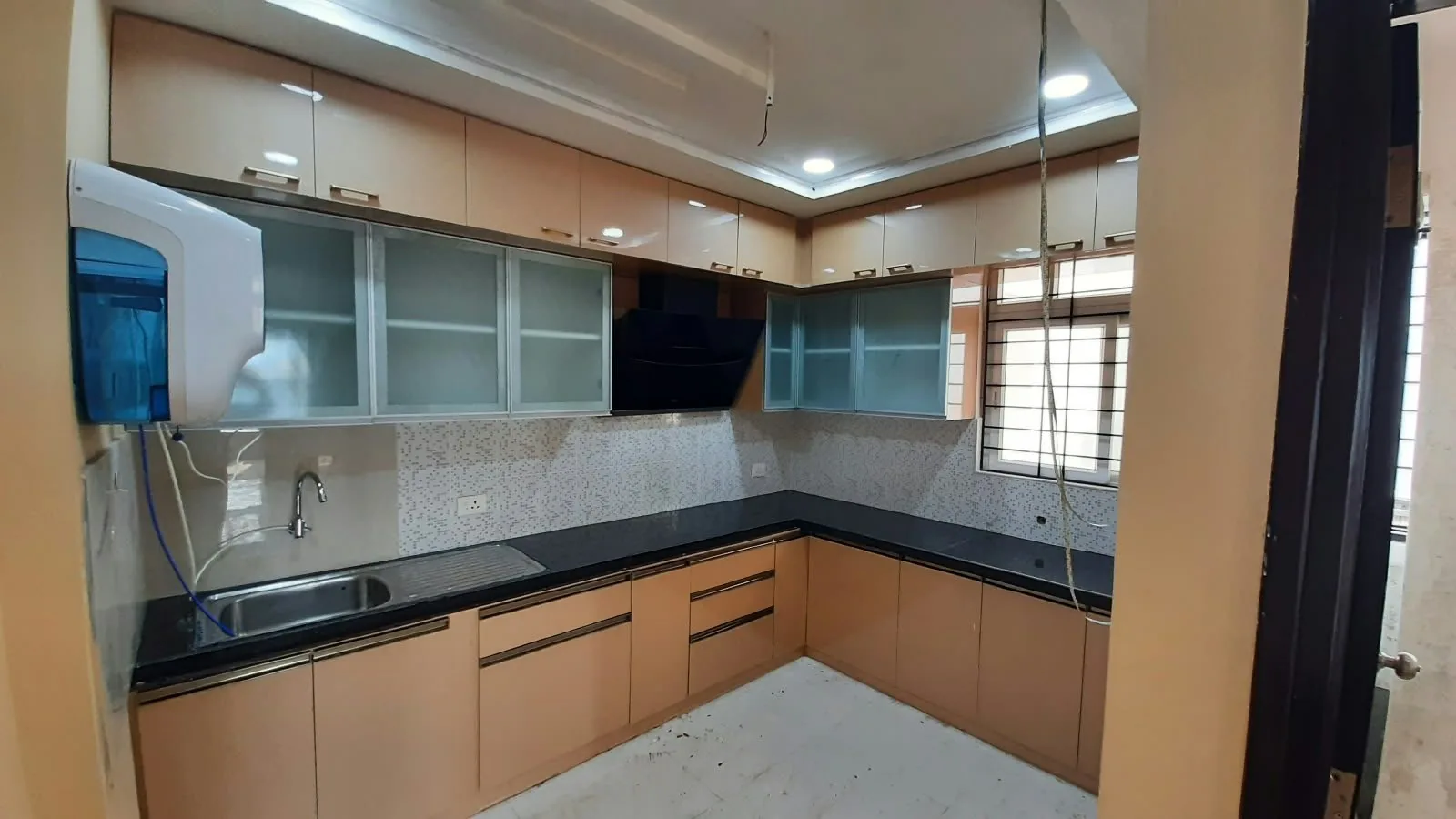 Kitchen Units 2