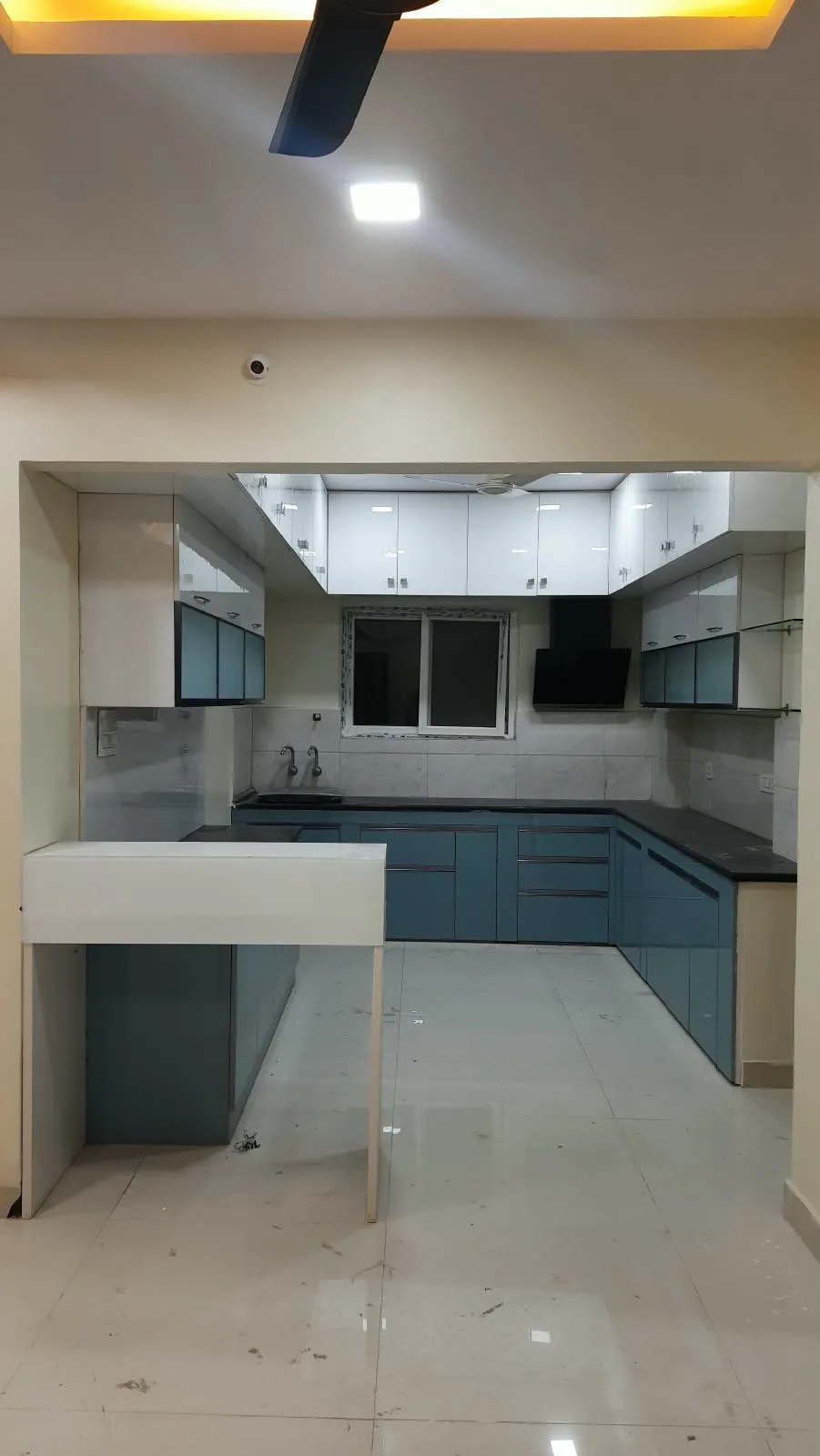 Kitchen Units 4