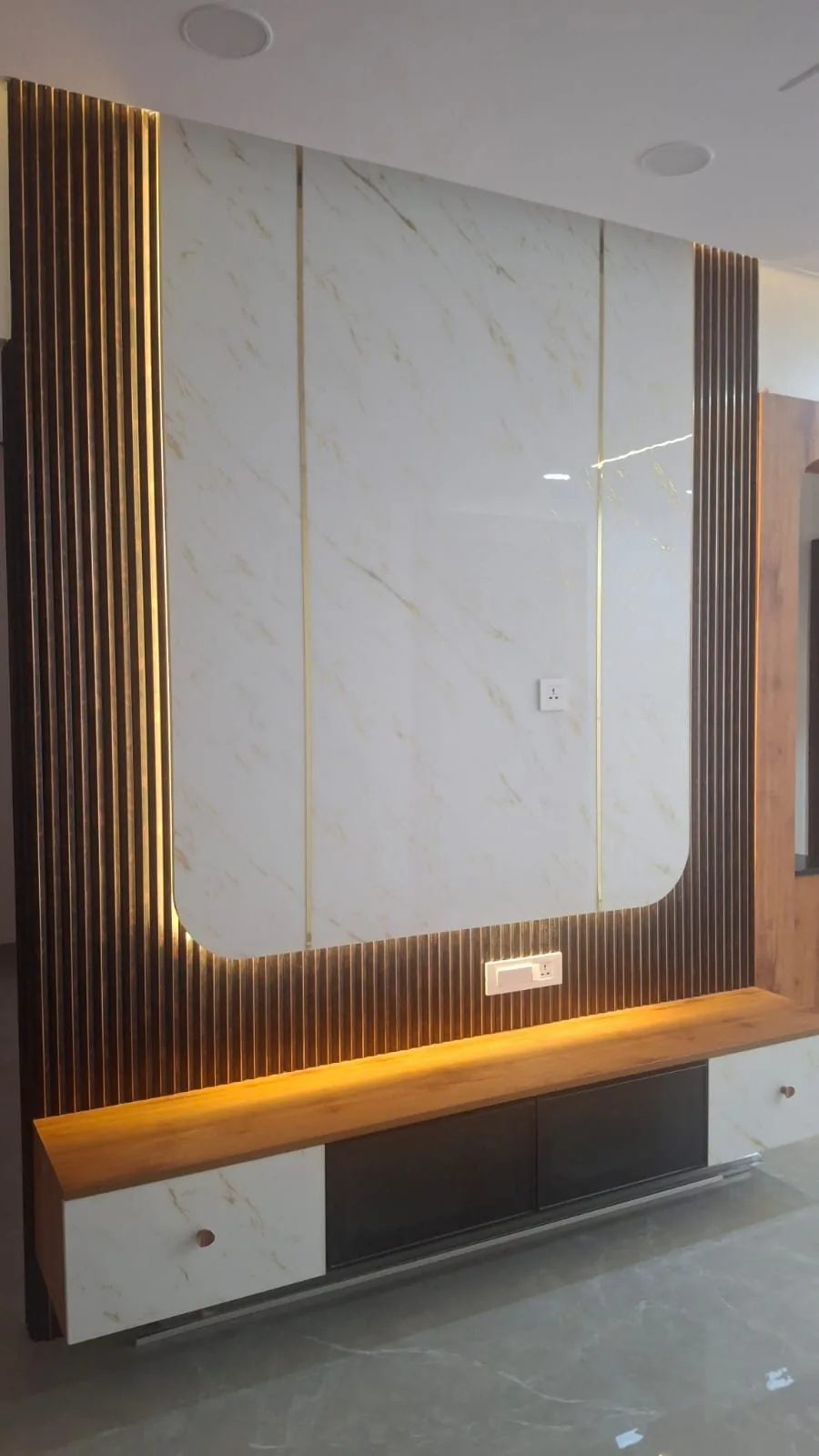 TV Units