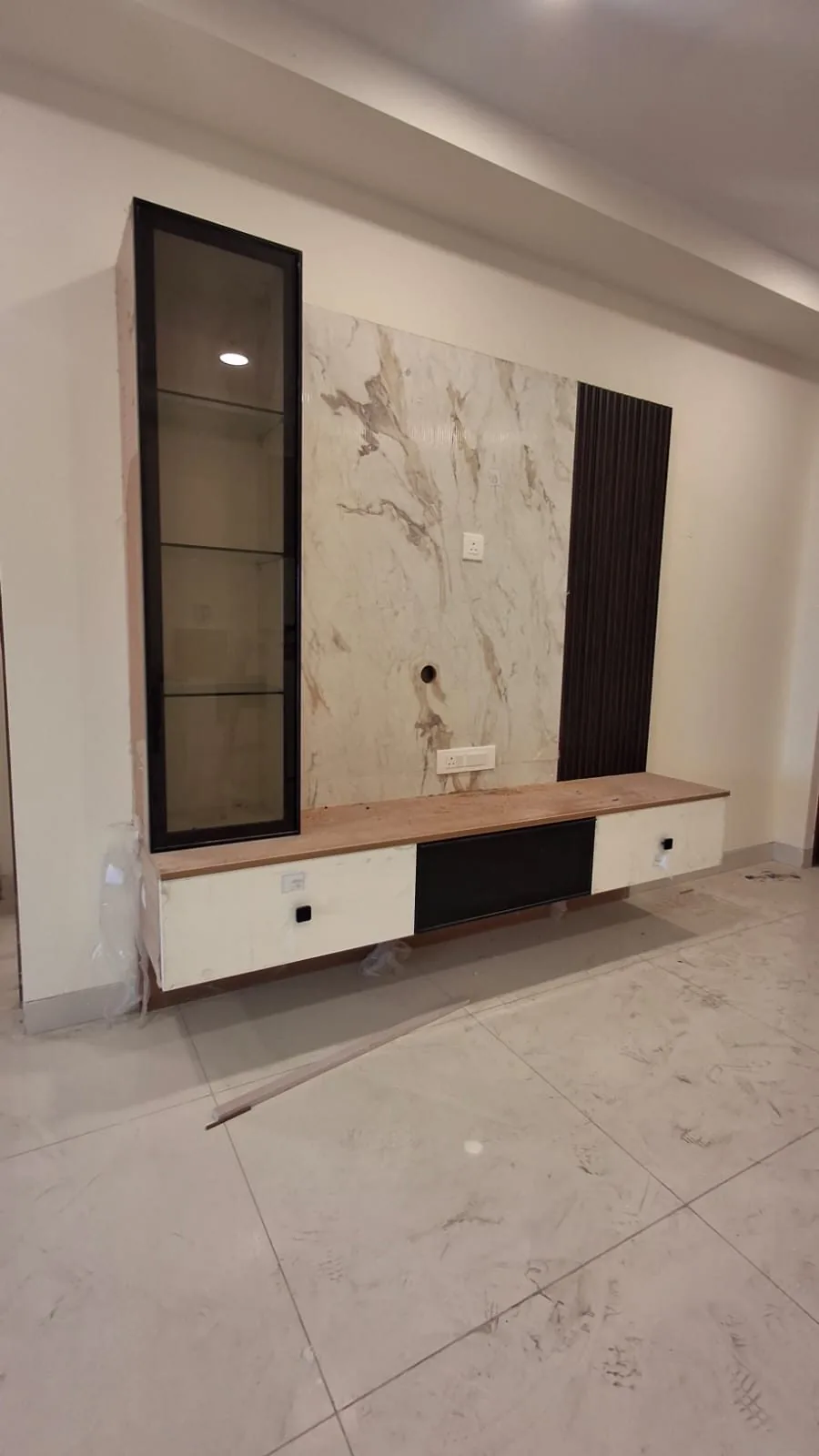TV Units 8