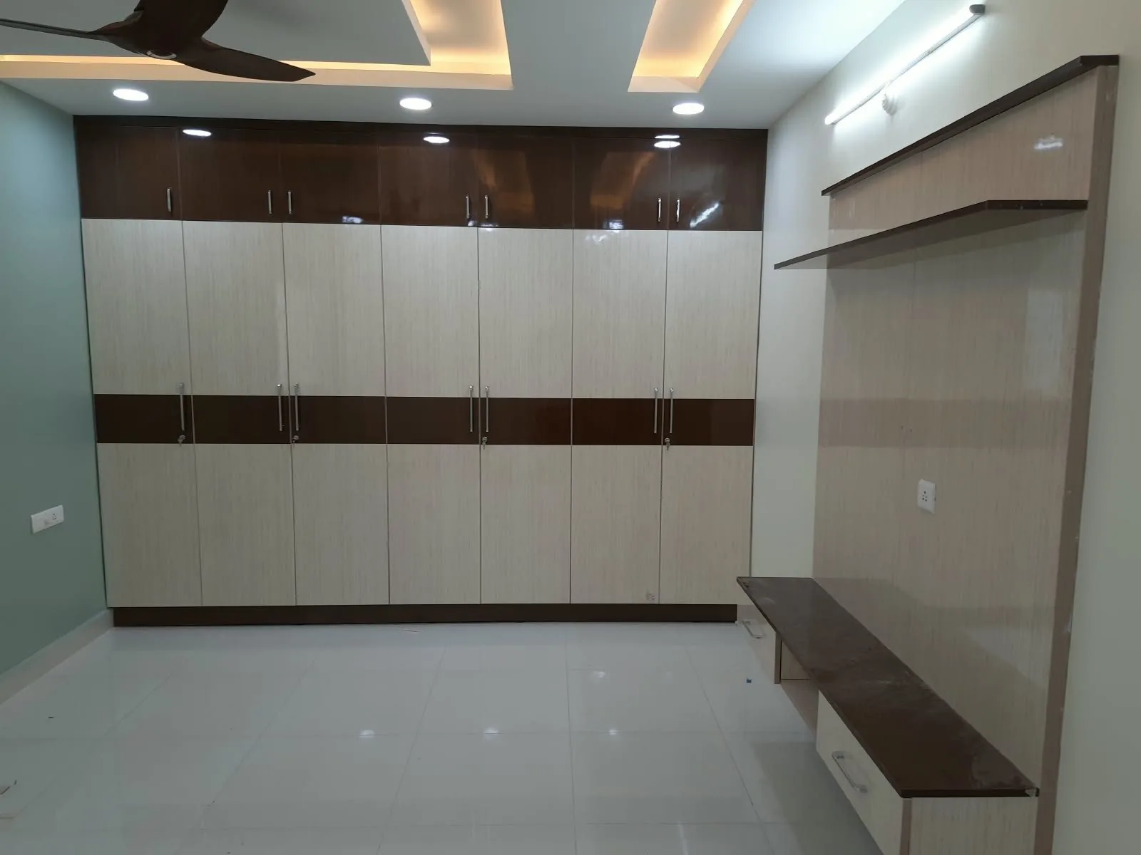 Wardrobes 19