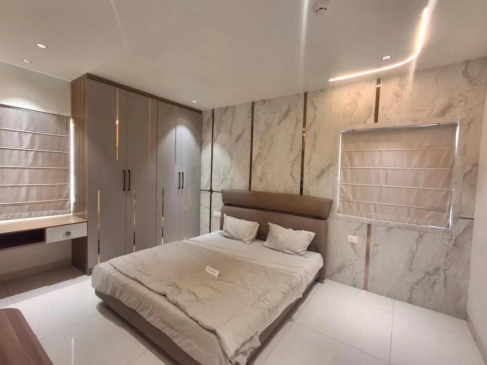 Wardrobes 21
